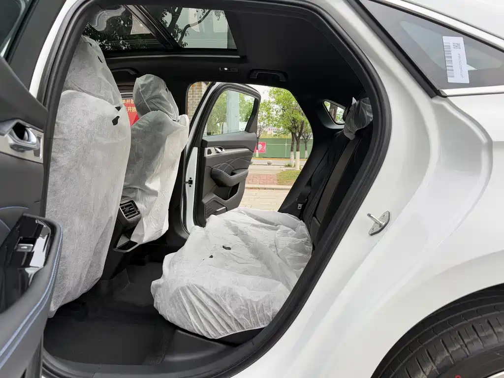 Geely Preface 2026 1.5TD