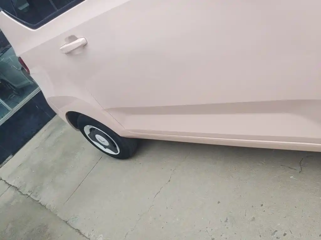 Wuling MINIEV — миниатюра 21