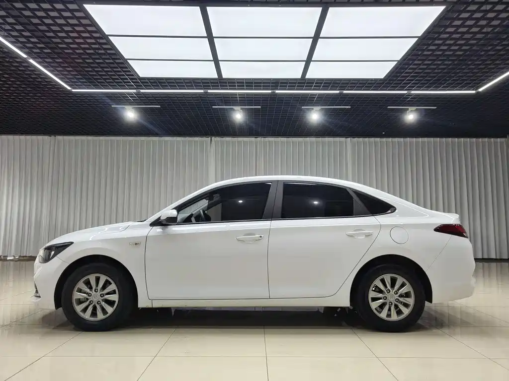 Hyundai Elantra 2020 1.6L AT GL