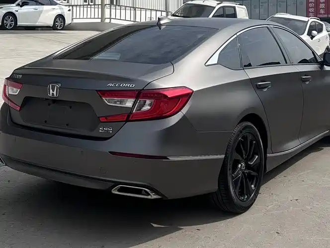 Honda Accord — миниатюра 13