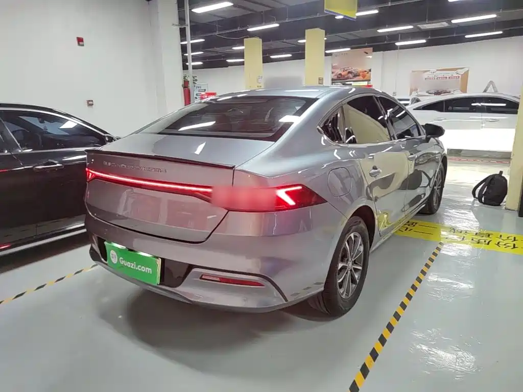 BYD Qin Plus PLUS 2023 Champion DM-i 55KM Lead