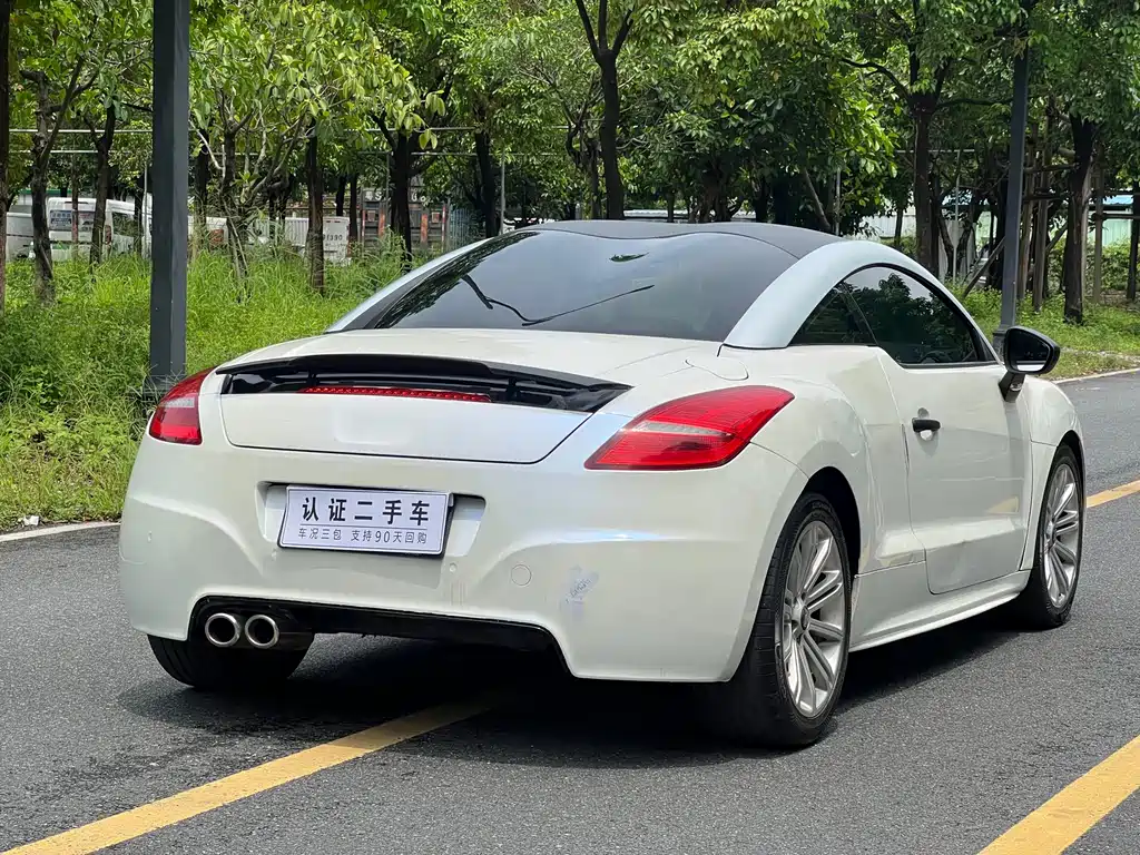 Peugeot RCZ — миниатюра 9