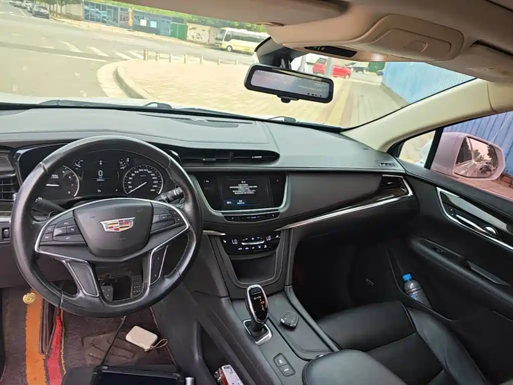 Cadillac XT5 — миниатюра 10