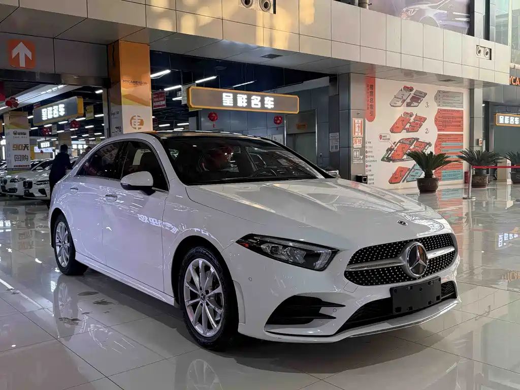 MERCEDES-BENZ A CLASS