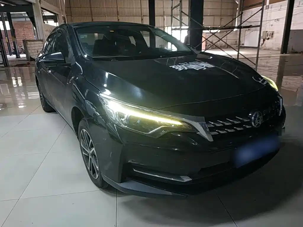 Venucia D60 — миниатюра 4
