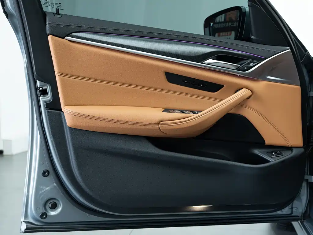 BMW 5 Series (Import) — миниатюра 11