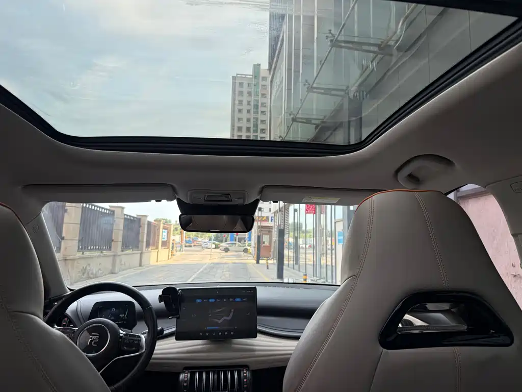 BYD Yuan Plus — миниатюра 13