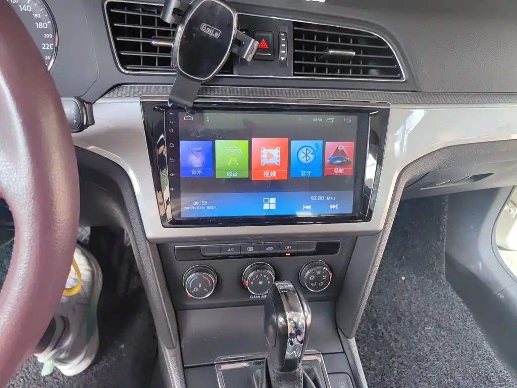 Volkswagen Lamando — миниатюра 14