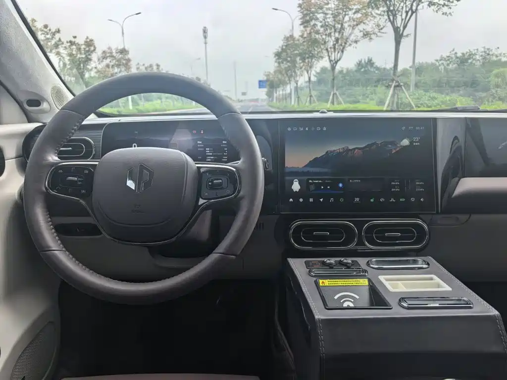 Leapmotor Leapmotor C11 — миниатюра 9