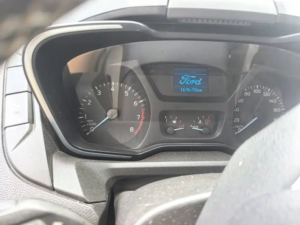 Ford Tourneo — миниатюра 12