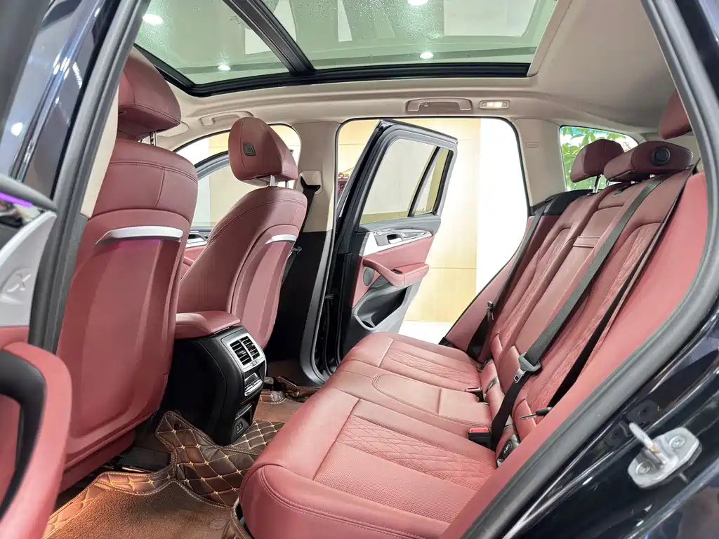 BMW iX3 2023 Lead