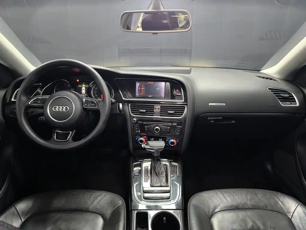 Audi A5 (Import) — миниатюра 7