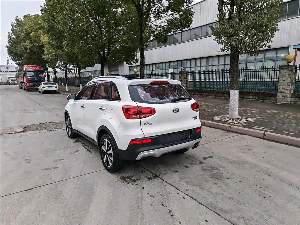 KIA KX3 PROUD RUN