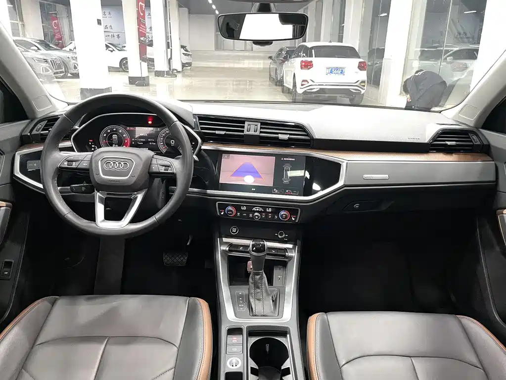 Audi Q3 2022 35 TFSI Fashion