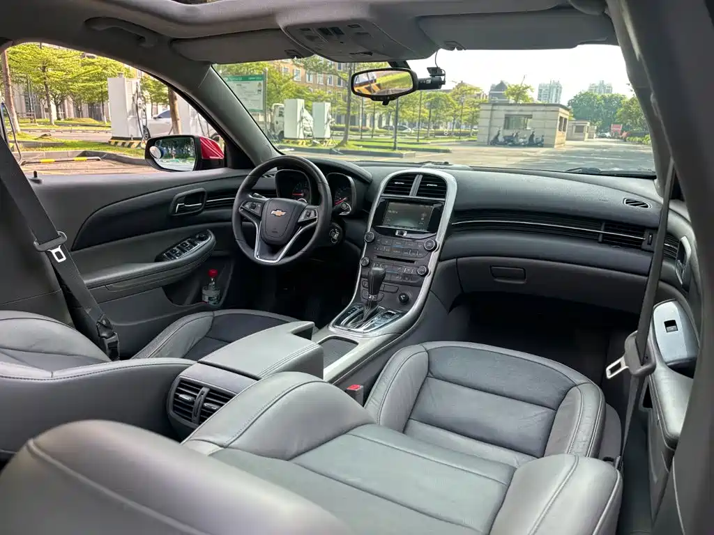Chevrolet Malibu — миниатюра 10