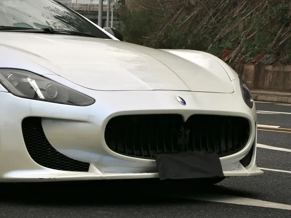 Maserati GranTurismo — миниатюра 13