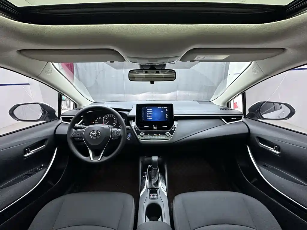 Toyota Corolla — миниатюра 11