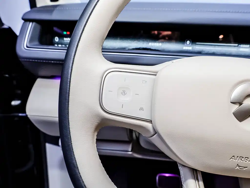 NIO ES8 — миниатюра 29