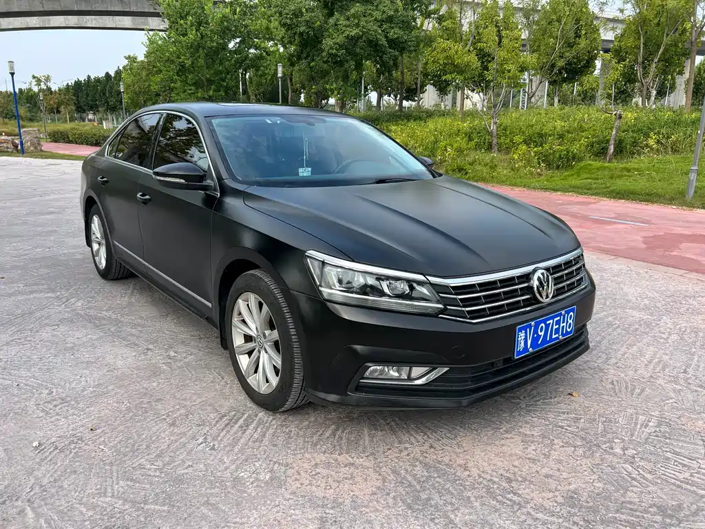 Volkswagen Passat — миниатюра 7