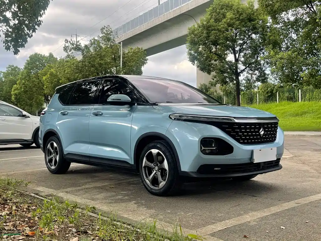 Baojun RM-5 — миниатюра 4