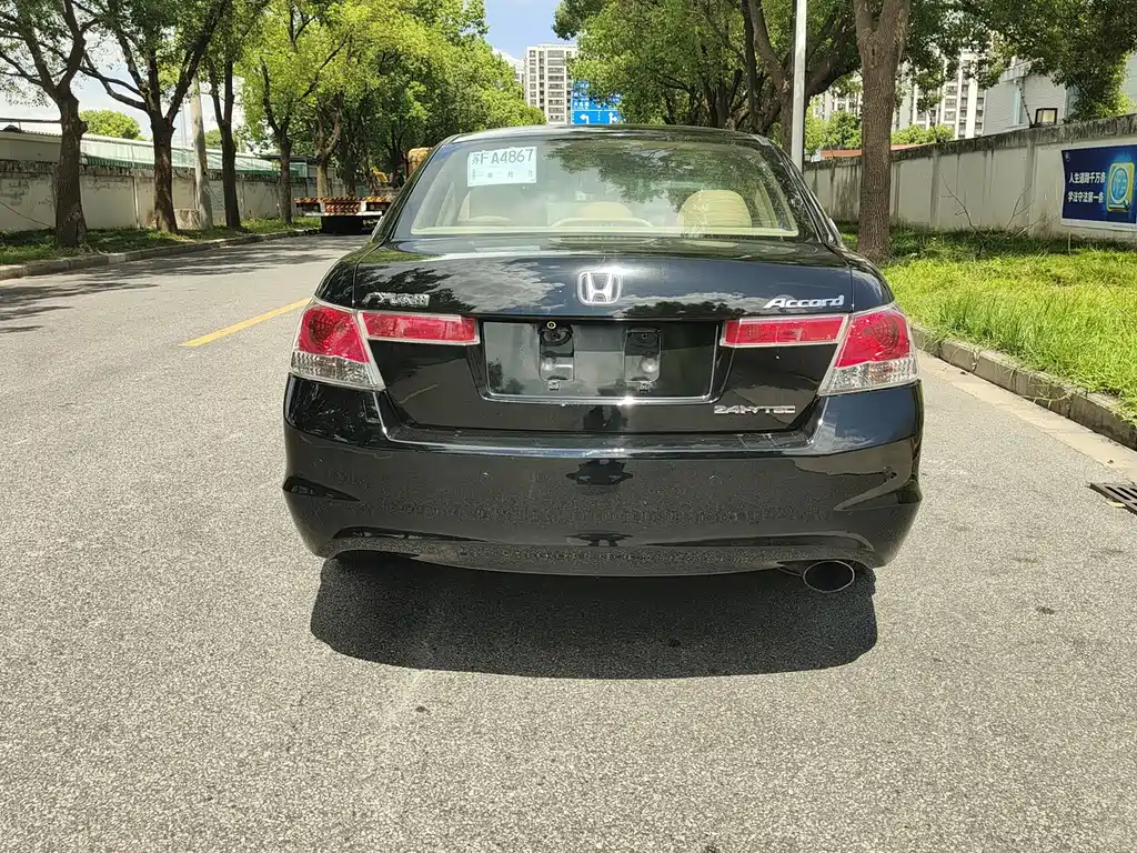 Honda Accord — миниатюра 4