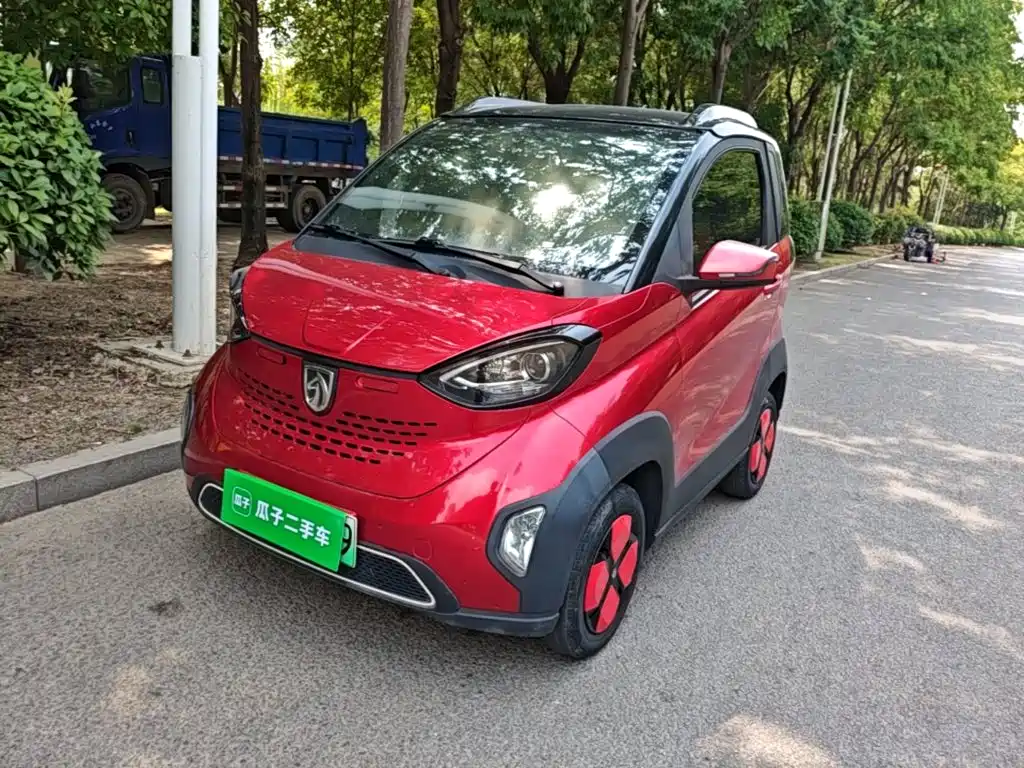Baojun E100