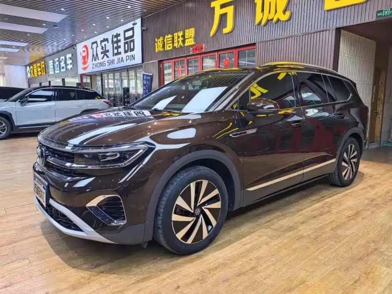 Volkswagen Viloran 2021 380TSI Luxury Pro