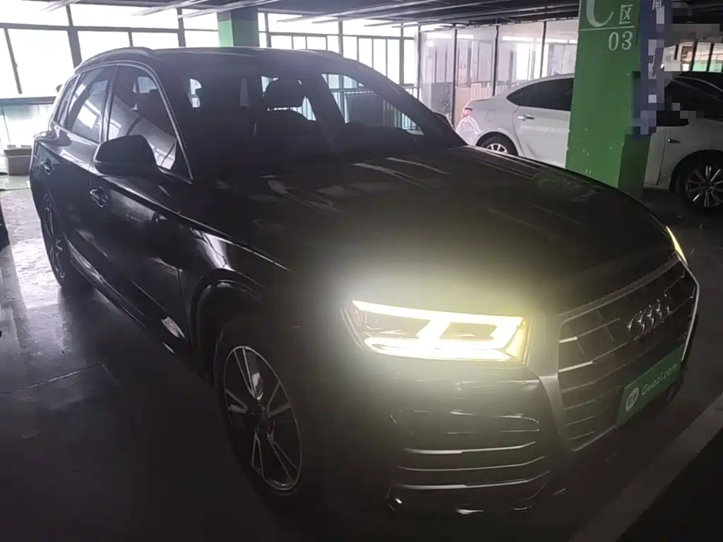 Audi Q5L — миниатюра 4