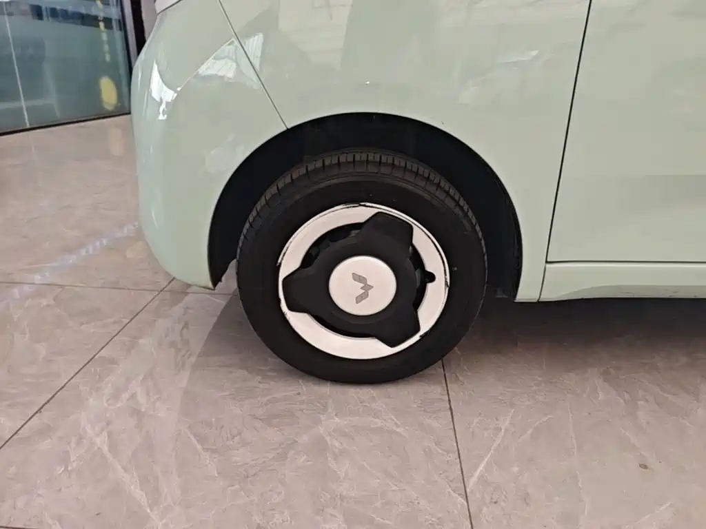 Wuling MINIEV — миниатюра 23