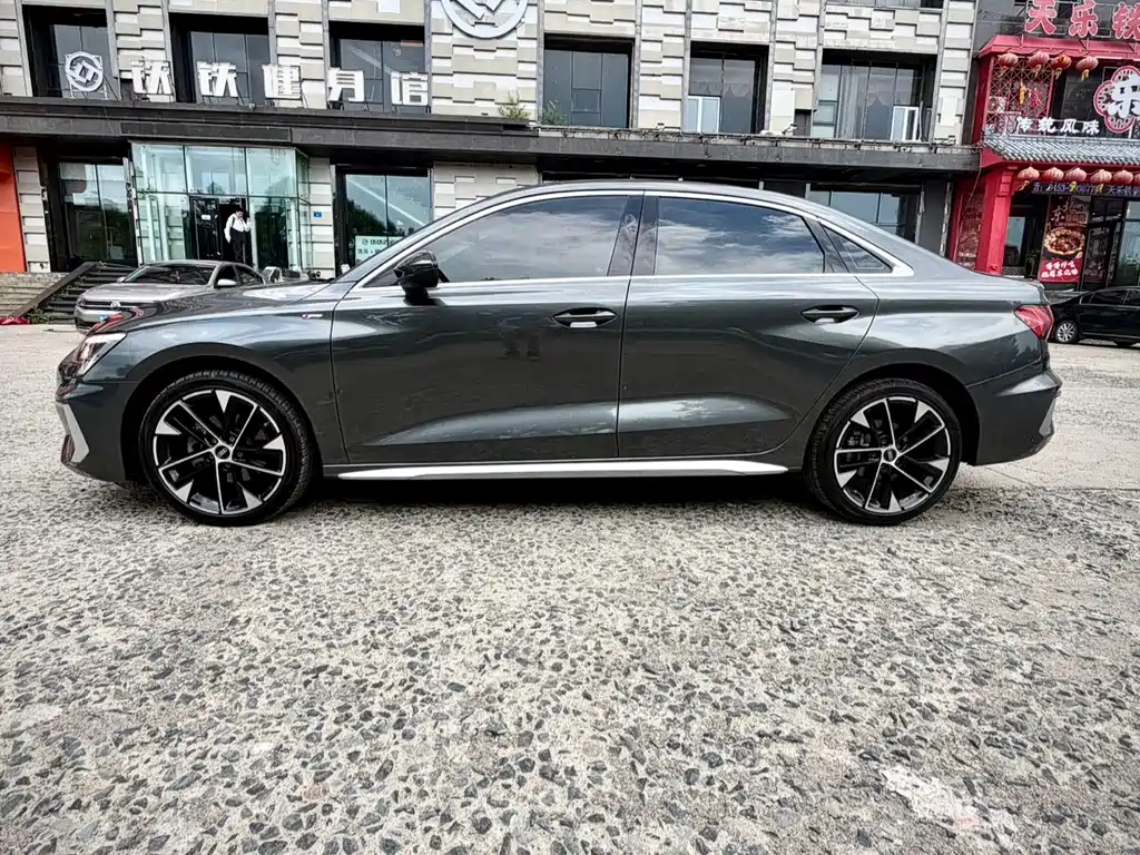 Audi A3 2023 A3L Limousine 35 TFSI Fashion Sport
