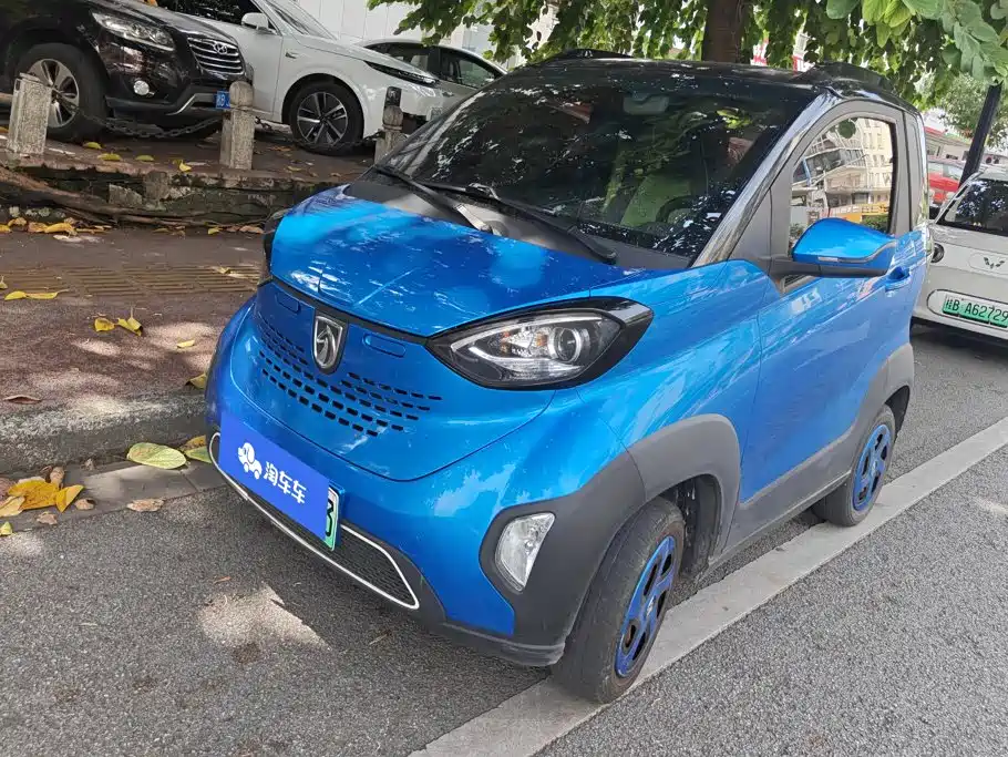 Baojun E100