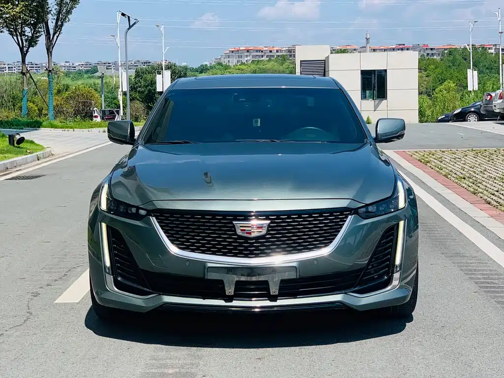 Cadillac CT5 — миниатюра 2