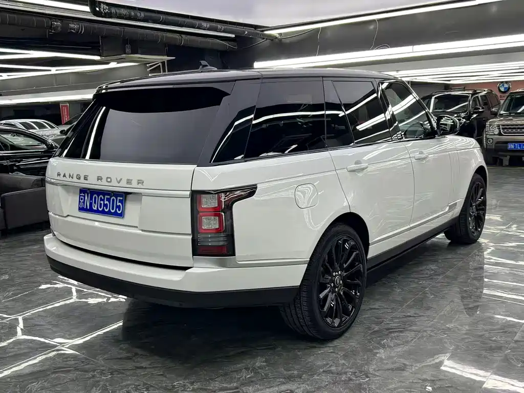 Land Rover Range Rover — миниатюра 7
