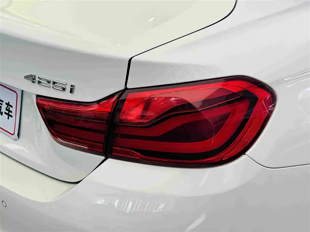 BMW 4 Series — миниатюра 12