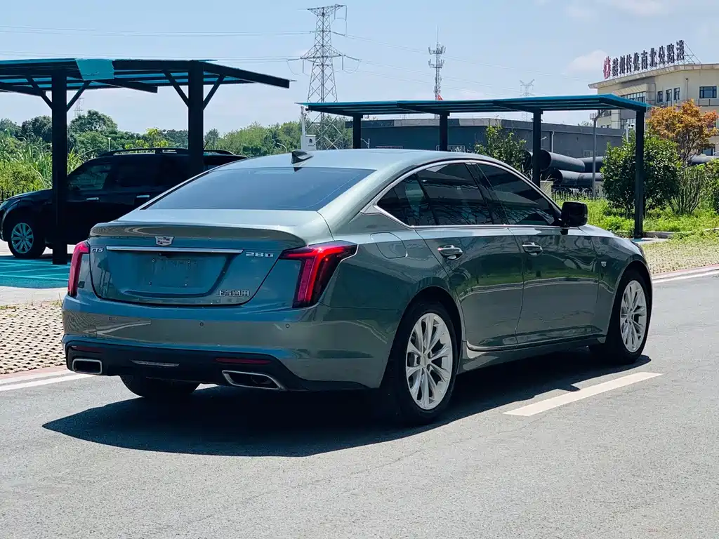 Cadillac CT5 — миниатюра 7