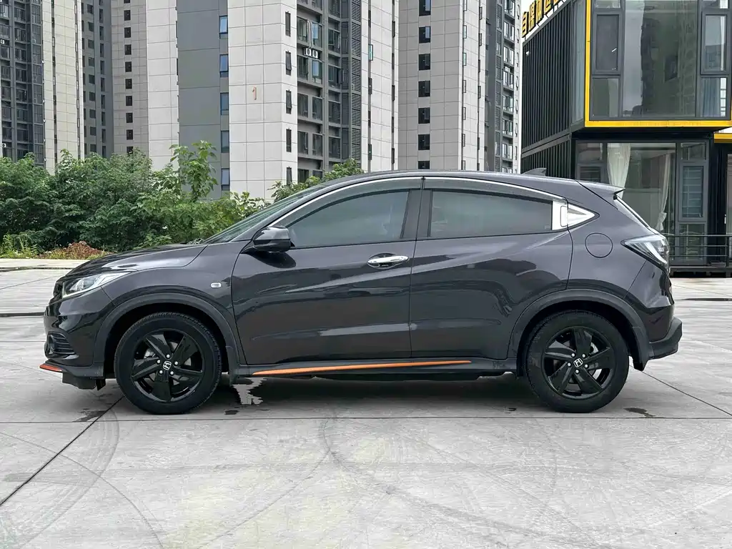 Honda Vezel 2022 1.5L CVT