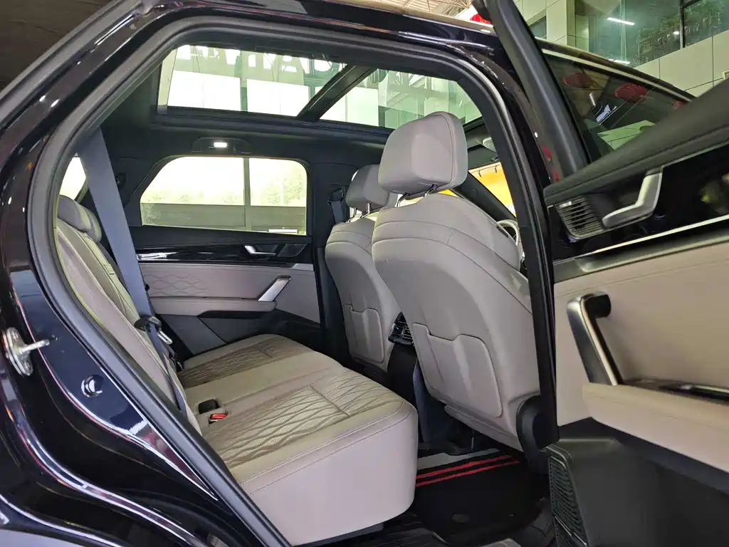 BYD Tang 2025 Smart Drive DM-i 115KM Flagship