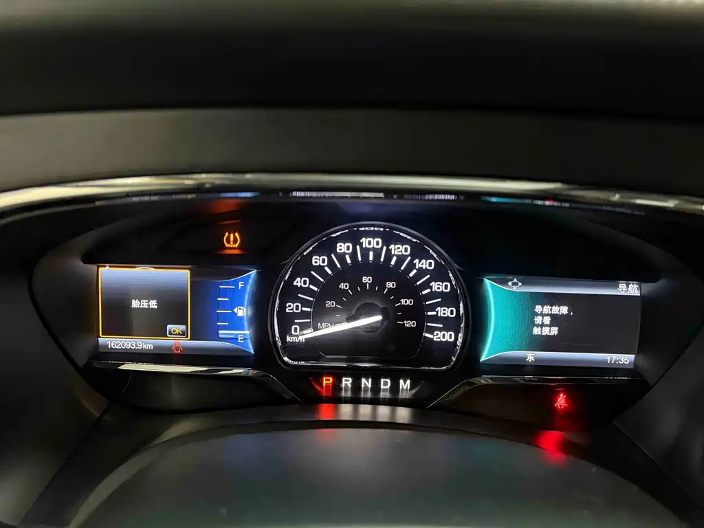 Lincoln Navigator — миниатюра 9