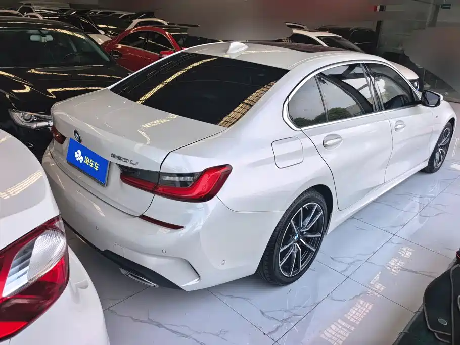 BMW 3 Series — миниатюра 3