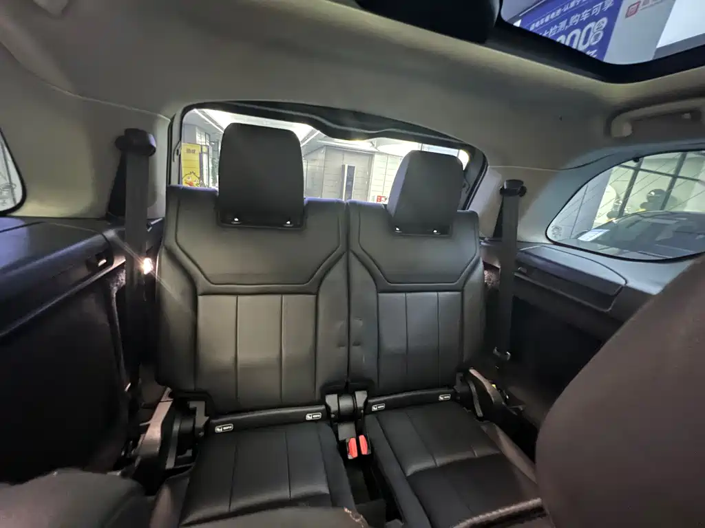 Land Rover Discovery — миниатюра 14
