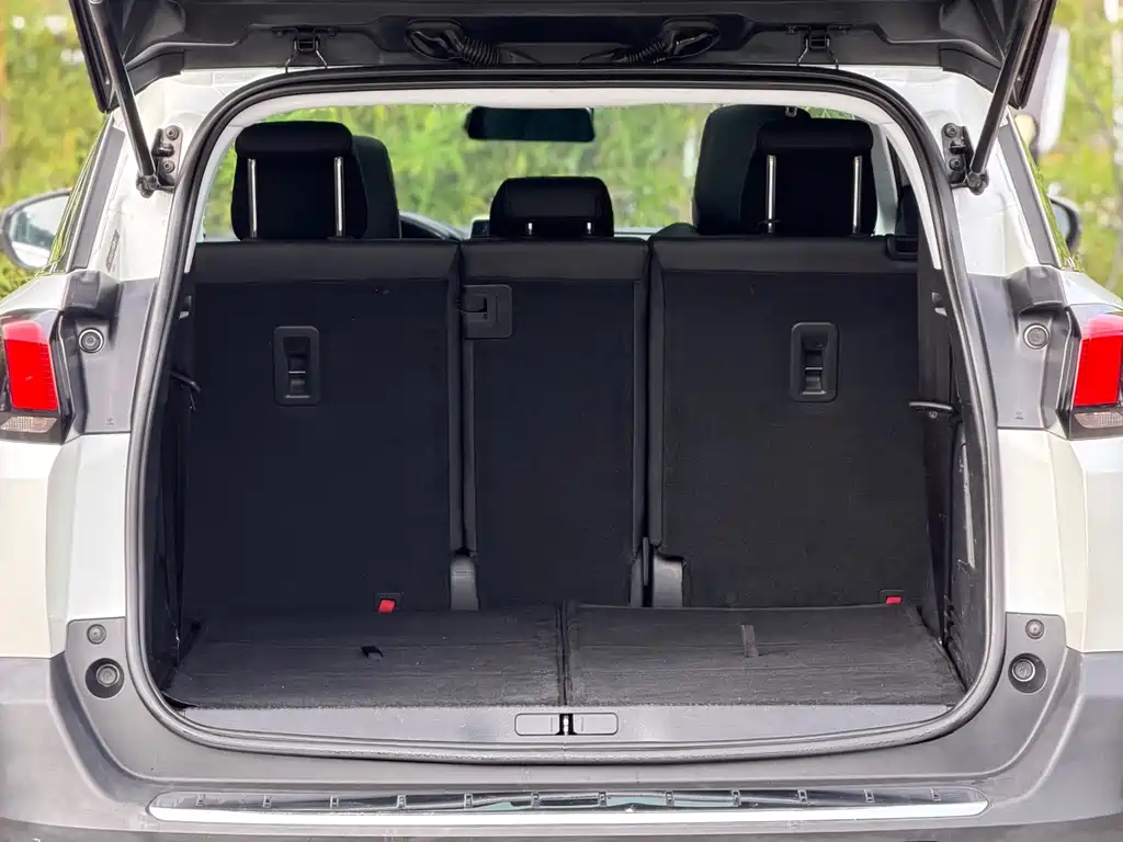 Peugeot 5008 — миниатюра 13