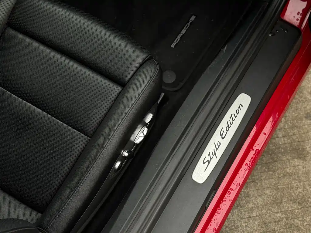 Porsche Boxster 2015 Boxster Style Edition 2.7L