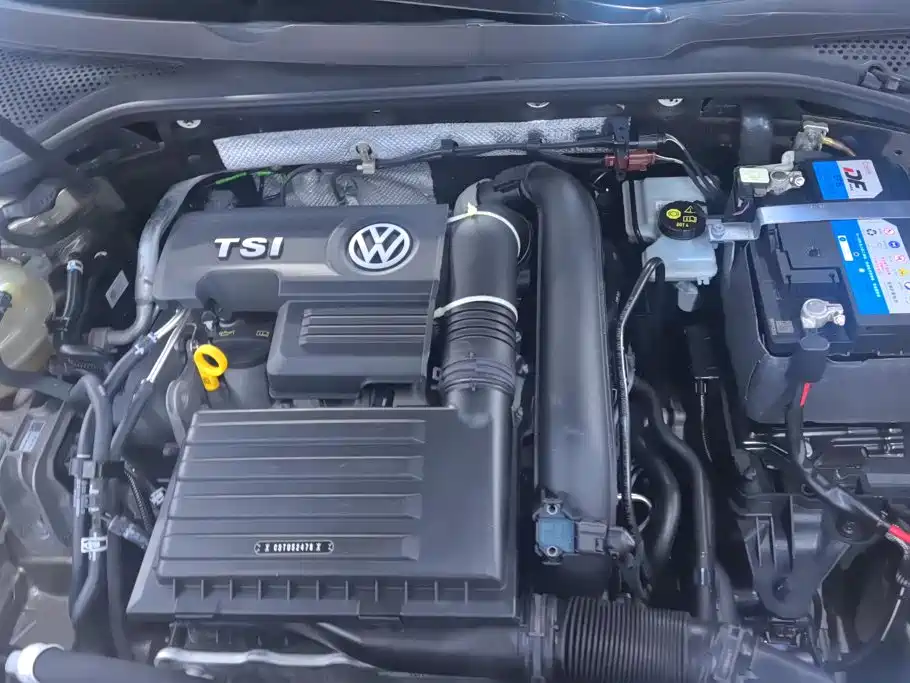 Volkswagen Golf — миниатюра 10