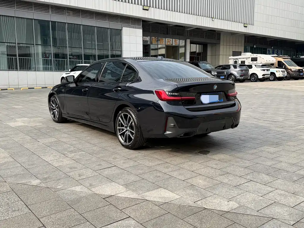 BMW 3 Series — миниатюра 13