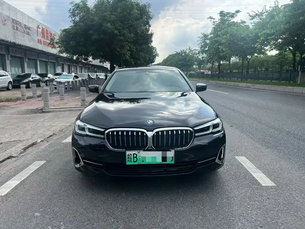BMW 5 Series 5 2022 535Le Luxury
