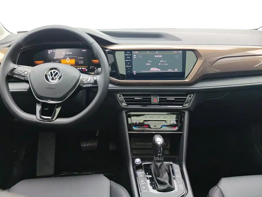 Volkswagen Tharu XR 280TSI 2WD Luxury Edition, фото 12