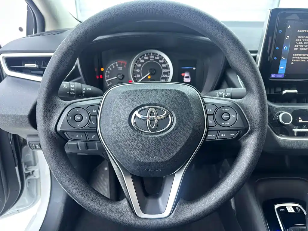 TOYOTA COROLLA