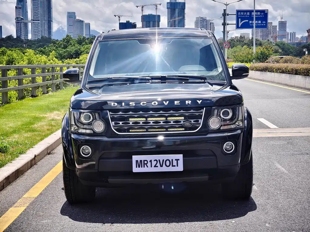 Land Rover Discovery 2016 3.0 SC SE
