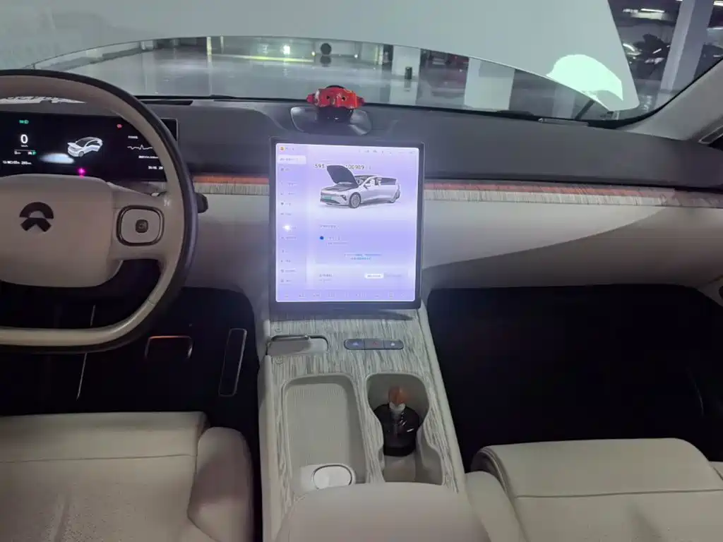 NIO ET7 — миниатюра 13
