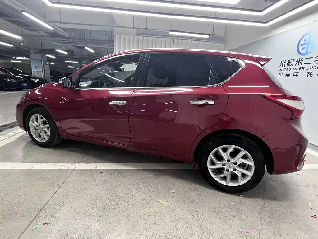 Nissan Tiida 1.6L CVT Smart Drive Edition, фото 5